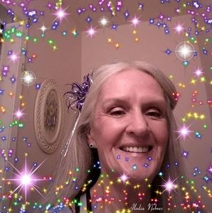 Meet your Posher, Linda